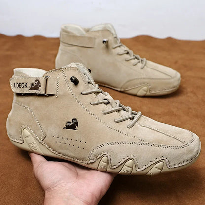 Chaussures de marche en cuir pour hommes, nouvelles bottes de luxe décontractées pour l'extérieur, baskets montantes à la mode, chaussures romaines, bottes de moto, 2025